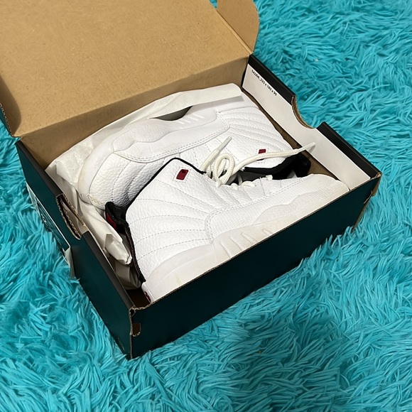 Jordan 12 Retros in white size 12c - Picture 3 of 4